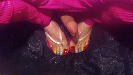 Lilly Disgrace: मेरे स्तनों पर वीर्य निकालना