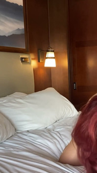 로마 메이저의 큰 흑인 자지로 애널을 탐험하는 미시 라틴계 밀프