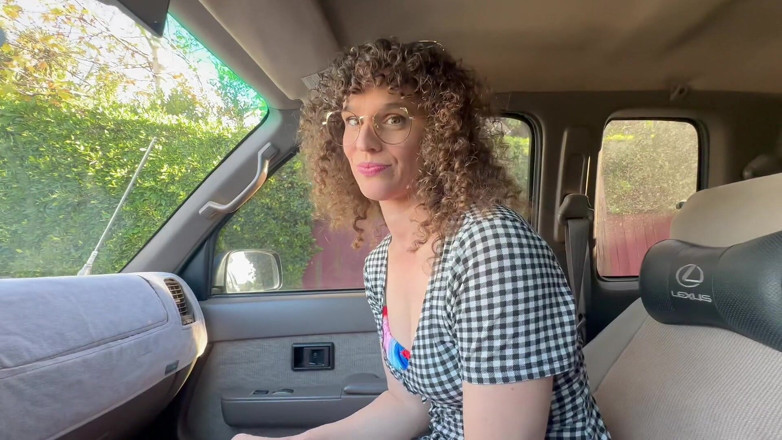 VibeWithMommy: Pick up MILF at Beach and Fuck Her Raw