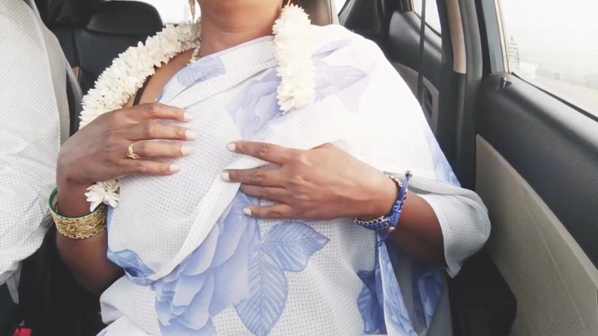 E -2, P -2, Sesso in auto Telugu Dirty Talks, Viaggio romantico tra cognata e figliastro (labbra di miele Telugu) E -2, P -2, Car Sex Telugu Dirty Talks, Stepsister in Law - Stepson in Law Romantic Journey (Telugu honey lips)
