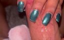 Latina malas nail house: Gröna naglar retas och kantar handjob