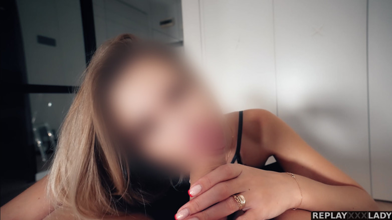 ReplayXXXLady: Sudut pandangan pertama keseronokan seksual dengan rakan sekerja saya di...