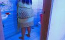 Aria Mia: Arabska gorąca ciocia rucha się w łazience