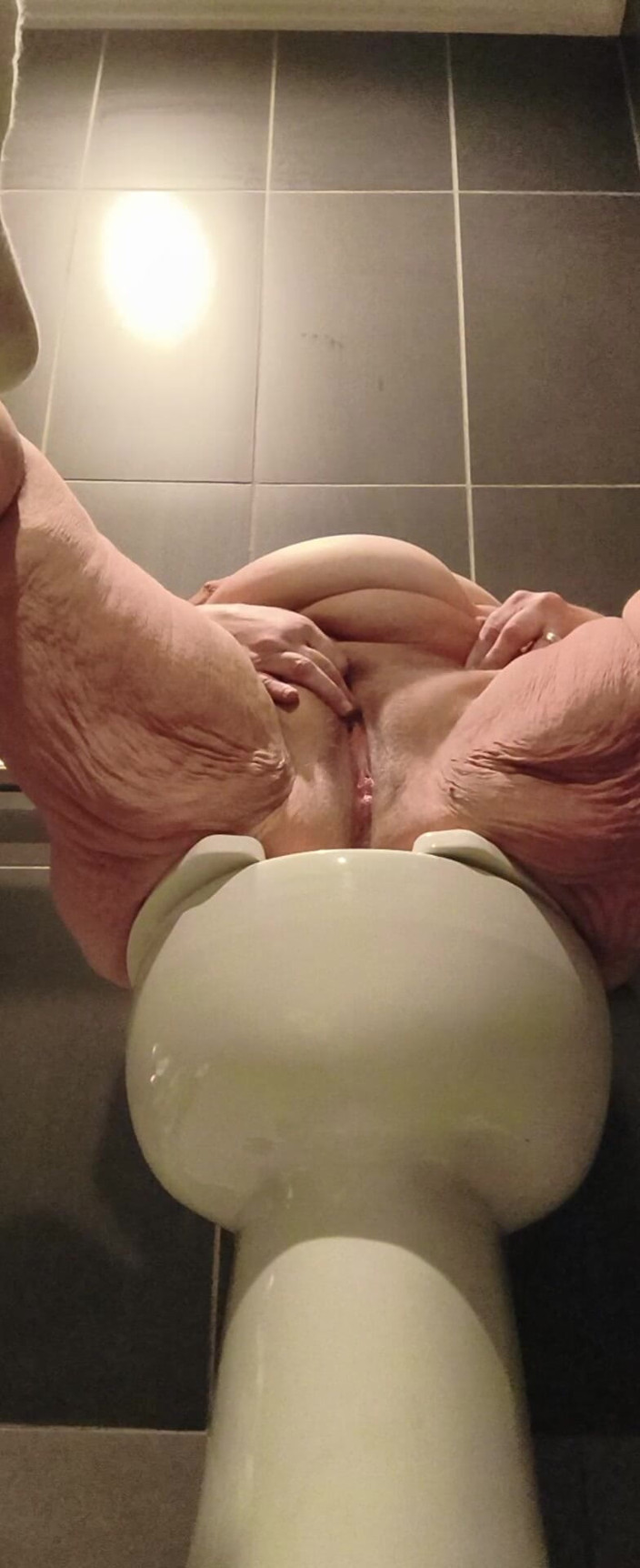 HerculesnVENUS: Big Weenie and Pussy Stinking Harder Better Faster Stronger