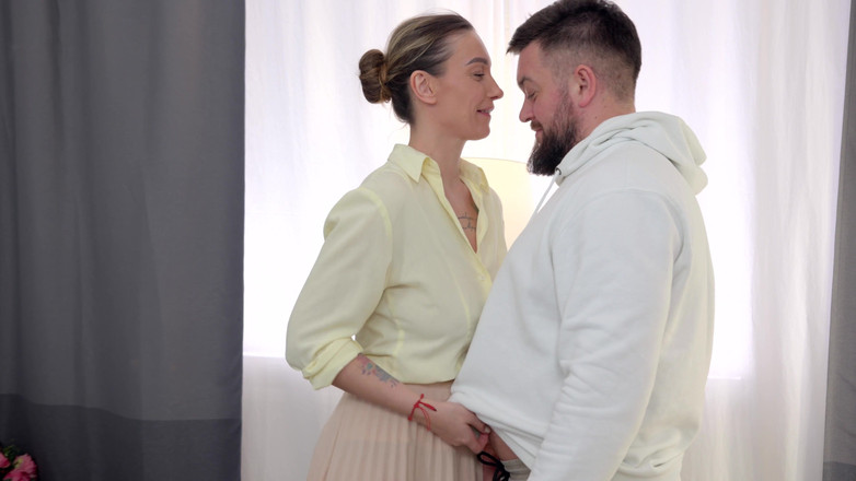 Mary Frost: Chupou um comprador de flores e recebeu um esguicho depois