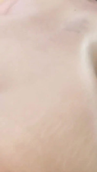 湿漉漉的阴户刮干净完美的群交派对尼泊尔农村甜美女孩被狠操