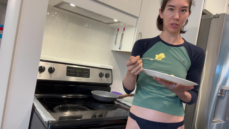 Ms_Emmy_Lynn: Gfe: Výroba míchaných vajíček