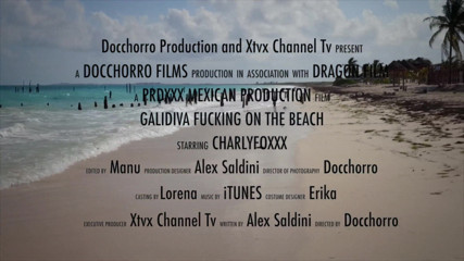 Pelona Squirter Queen: Gali Diva at the beach