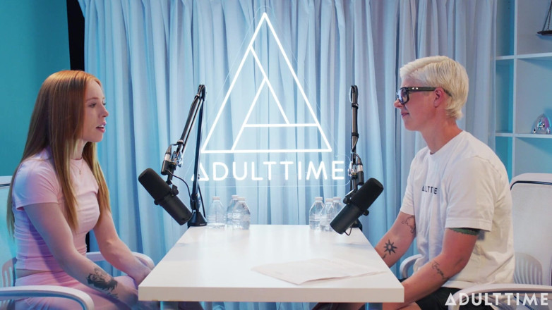 Adult Time Podcast: Madi Collins Lewatywy, Public Bjs, &amp; Chłopak D * ck | Podcast czasu...