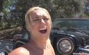 Natalia Starr: Natalia starr mencuci jeepmu