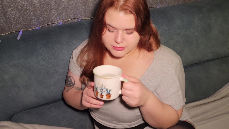 Peach Desert: Profesoara fute o studentă roșcată frumoasă în toate pozițiile pentru o...