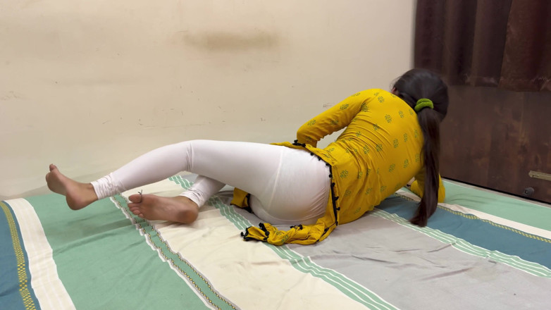 Hornycouple149: Madrastra toma la pastilla equivocada y termina dándole un potenciador...