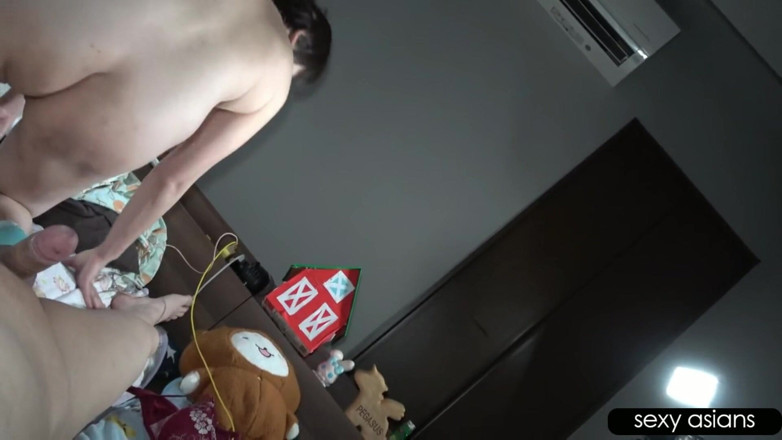 Far east hentai works: Make på jobbet Hemligt sovrumsbesök slutar med avsugning och förbjuden...