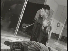 Romantic Fucks: 性感的金发女郎在她紧致的阴户里骑乘大鸡巴