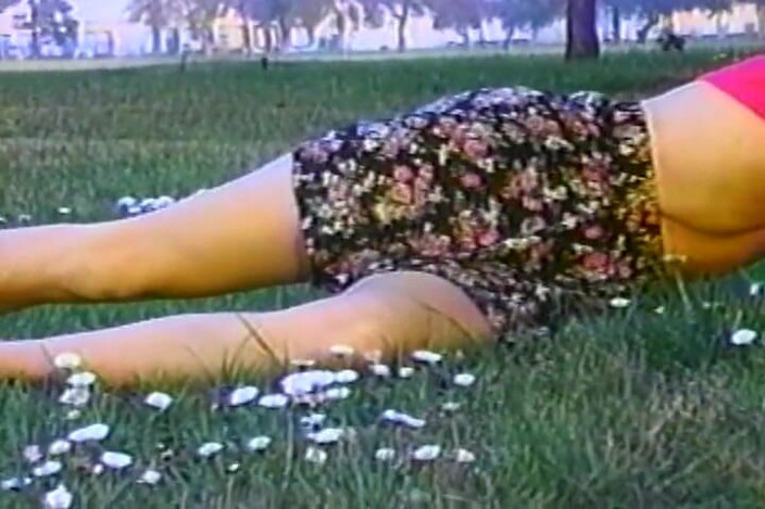 Vintage Life: Gagică minionă într-un show special vintage