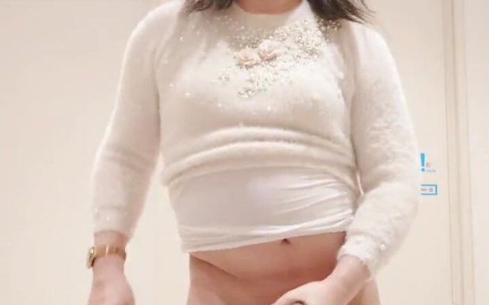 Saori M: Feminine Knit Style &amp;amp; Masturbation 2