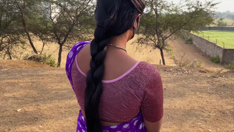 Raniki chut: Desi vacker Bhabhi utomhus privat sex fullt hindi ljud