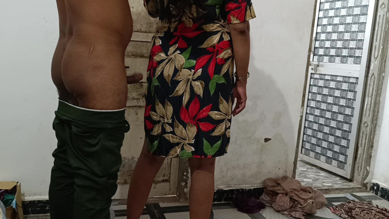 Bhabhi UP: Dnes tchýně, váš nevlastní bratr odešel, brzy se mnou hodně...