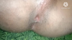 Hot sexy Sneha: Tření sexy zadku ukazuje a díra