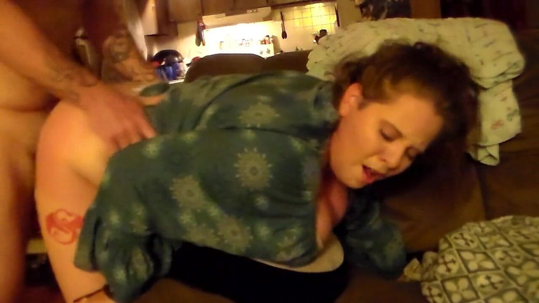 Please Daddy: Домохозяйка принимает хороший трах