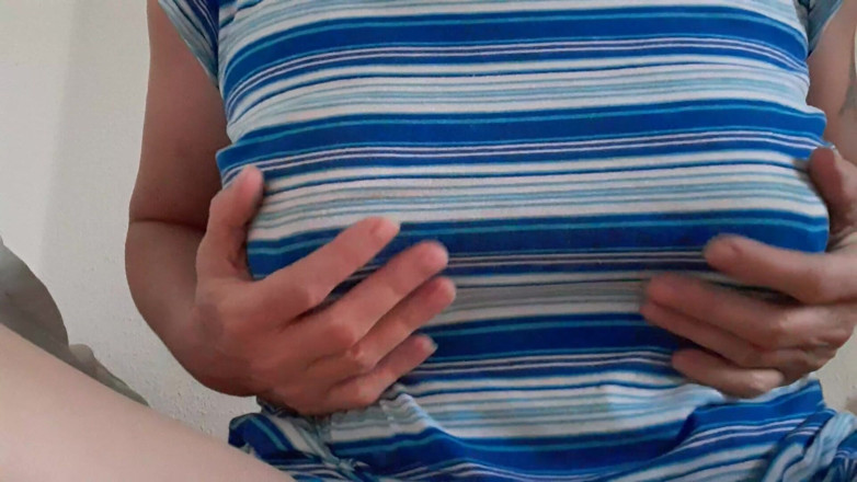 Tinka19: Seins en solo