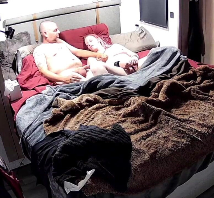 KittieNoOne: L'ho usato per farmi eccitare e avere la sua sborrata...