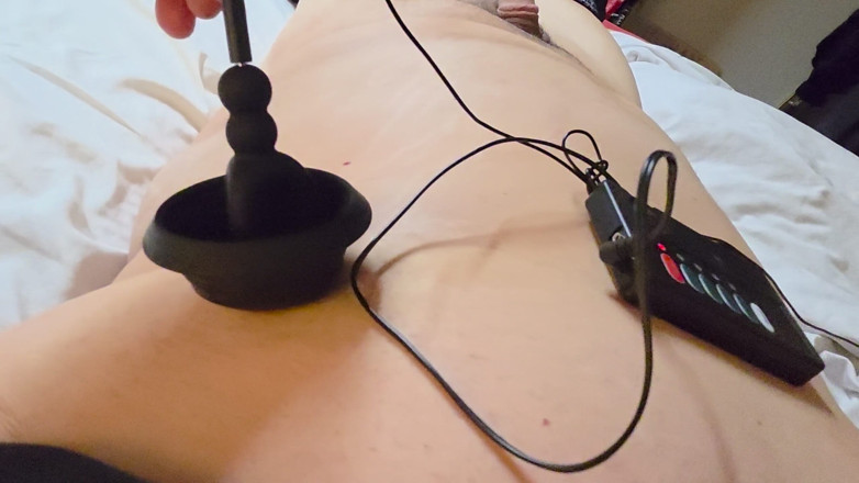 SissyHucow171: Sissy's Nipples Receive Shock Treatment