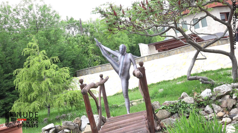 Gymrotic: Had pornohvězda