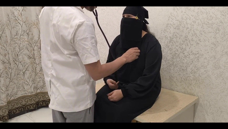 Pujaprem indian: Müslüman kadınlar muayene için kliniğe geliyor doktor amını sikiyor