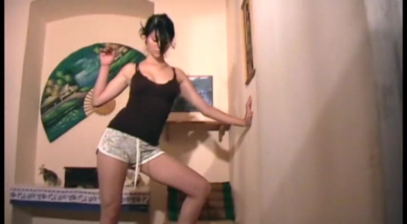 Foot Girls: Kicking and stomping him amuses her