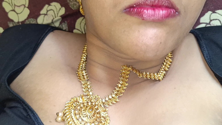 Palani69: Blue Saree Hospodyňka Jerry Red Roztomilé Rty