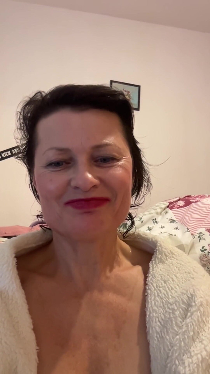 Witaviva: Orgasm and Squirt