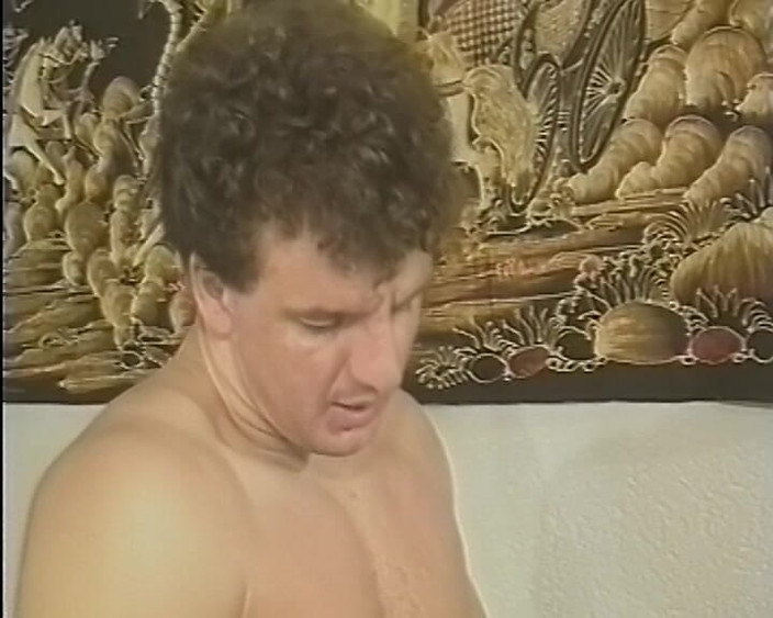 GERMAN PORN CLASSICS: Bữa tiệc gruppensex riêng tư Của Bayern Joyride Orgie