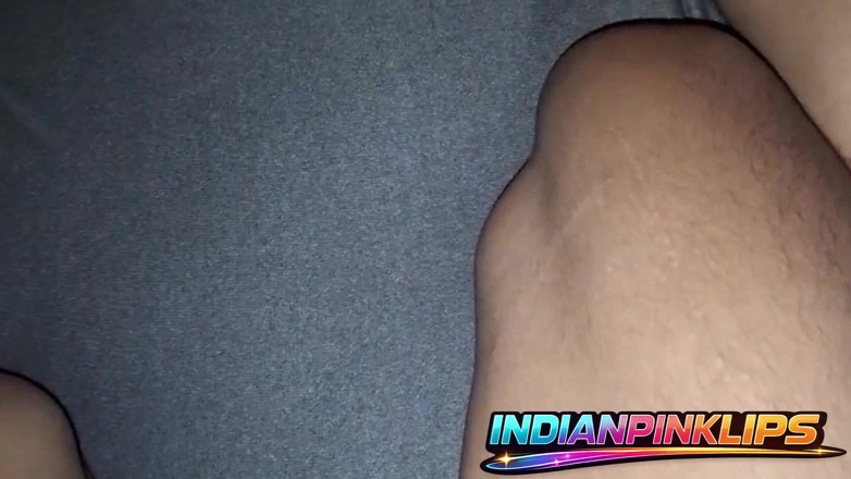 Indianpinklips: Cậu bé Ấn Độ cu to đen thổi kèn tình dục