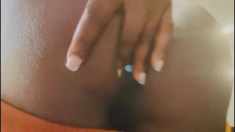 Maeling: Shrunk Boyfriend Stuck in Fart Anal Chamber