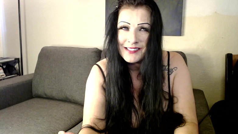 Abby Anna: 给你剃光全身的惩罚我剃光头羞辱