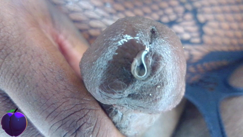 Shen hunk: 第一人称视角 黑人胖娘娘腔坐着并射在你身上