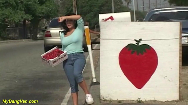 My Bang Van: La miLF paffuta rimorchiata per il suo primo bangvan DP