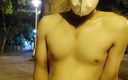 Youzhi: Atrapado desnudo en la calle en medio de la noche