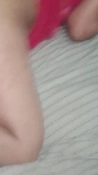 เย็ดตูดใหญ่ของน้องสาวต่างมารดาแบบหมา หลังนวดให้แบบดี ๆ