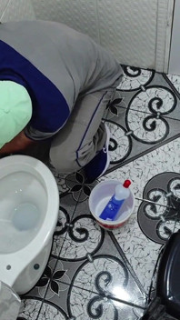 Infermiera Sposata È Stata Sorpresa Come Dipendente Nel Bagno Dell'ospedale!