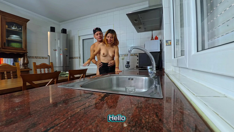 Labestiaylabella: Мій хлопець запрошує мене на вечерю в обмін на секс на кухні