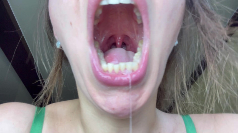 Hottie goddess: Związana twarz lizanie flegmy ecstasy POV