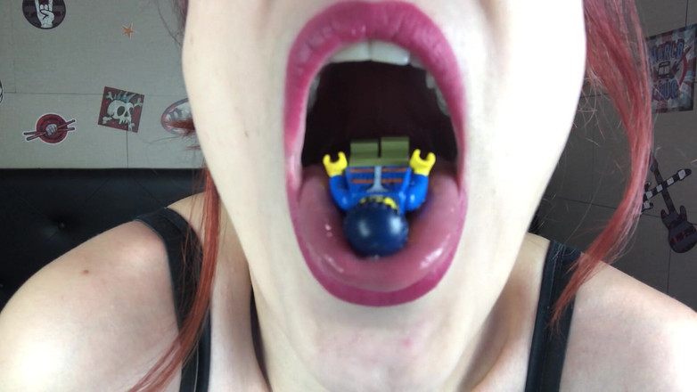 Candystart Videos: Giantess ăn tôn sùng