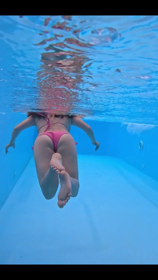 Crypto Mommy: Camera in Taxi