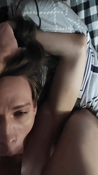 Magro fofo femboy serviços moedor cara com pau grande sem cortes