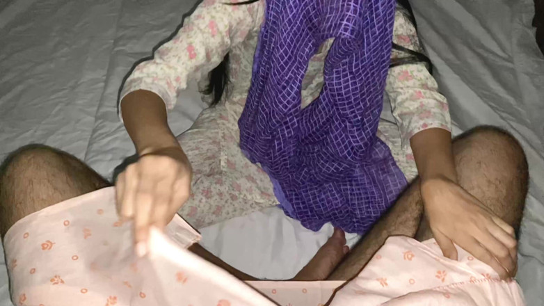 Desifilmy45: Punjabi Step Stepmother Got Naked in Front of a Dhongi...