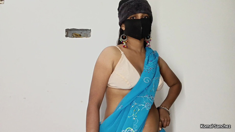 Hot_girl: Komal Sanchez, fille sexy, nouveau look de sari