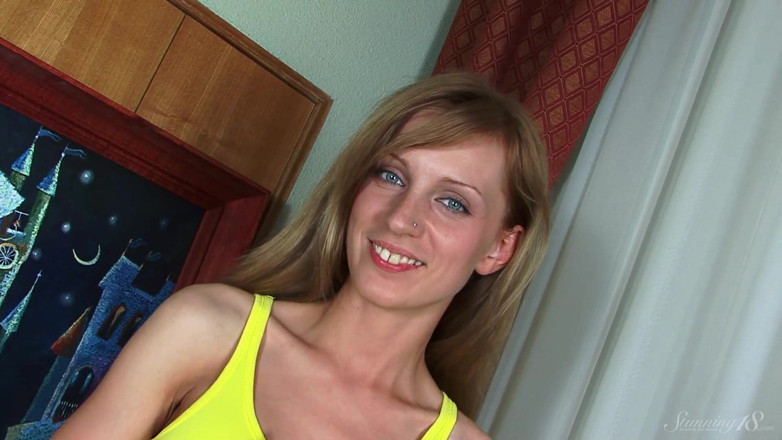 Stunning18: Sexy e splendida