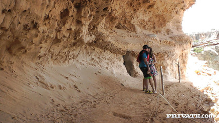 Private.com: SOUKROMÝ Drsný sex na pláži s Krásnou Lindsey Olsen